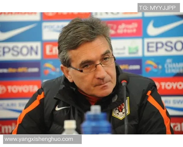 足球明星阿曼的真实年龄揭秘及其职业生涯回顾